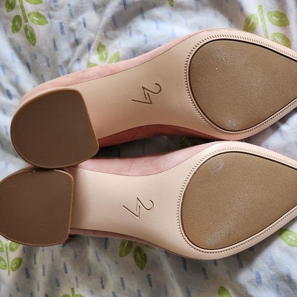 Naturalizer 27 Edit Maris Blush Suede Block Heels - Picture 4 of 4